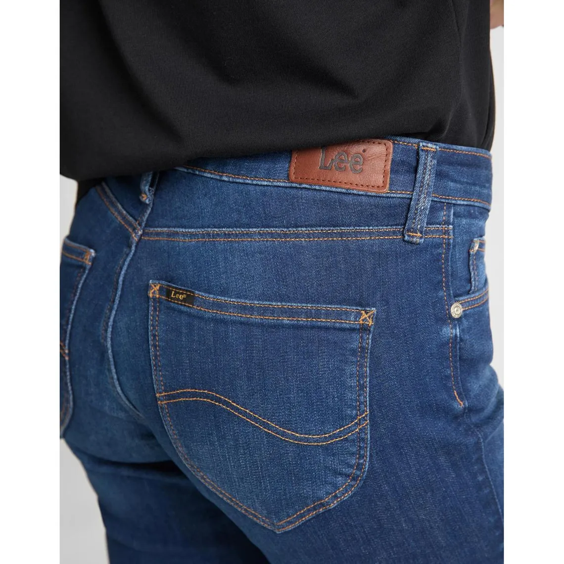 Marion Straight Blue Women's Jeans 31 Length in Cotton | 3 Suisses