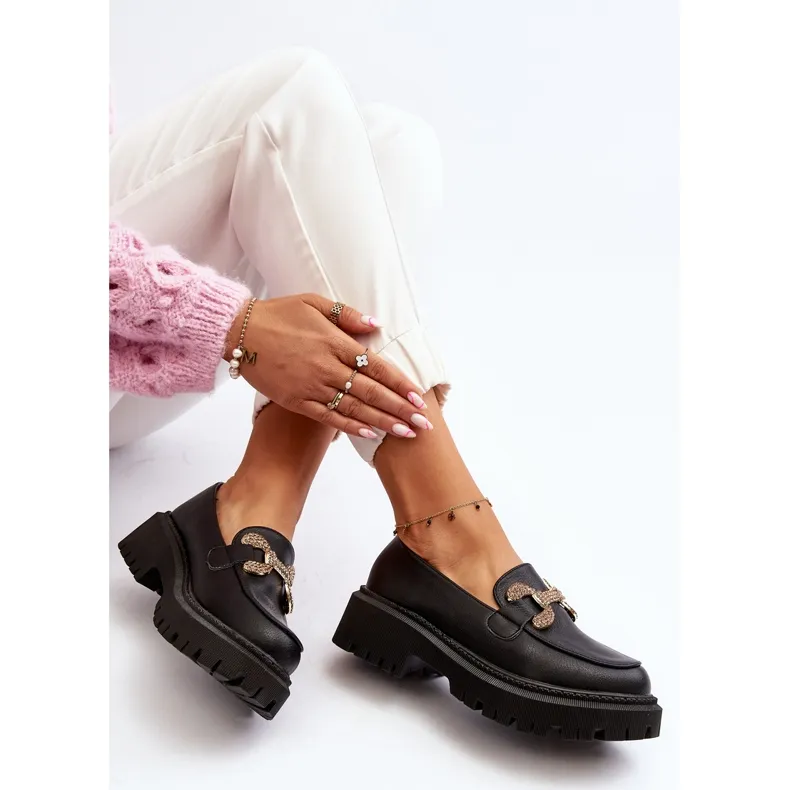 Black Women's Moccasins with Gargi Decoration - Black.