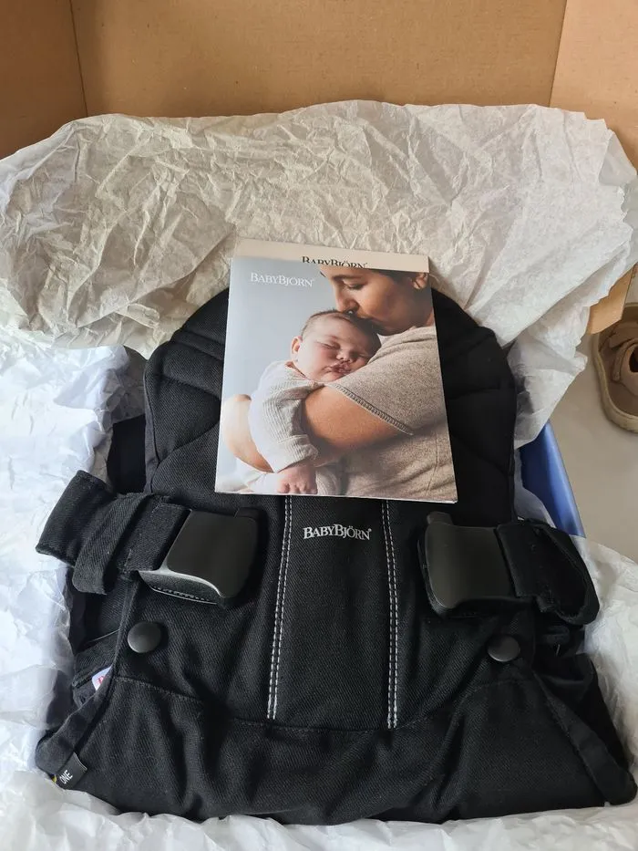 Porte bébé Babybjorn One noir. - BabyBjörn | Beebs